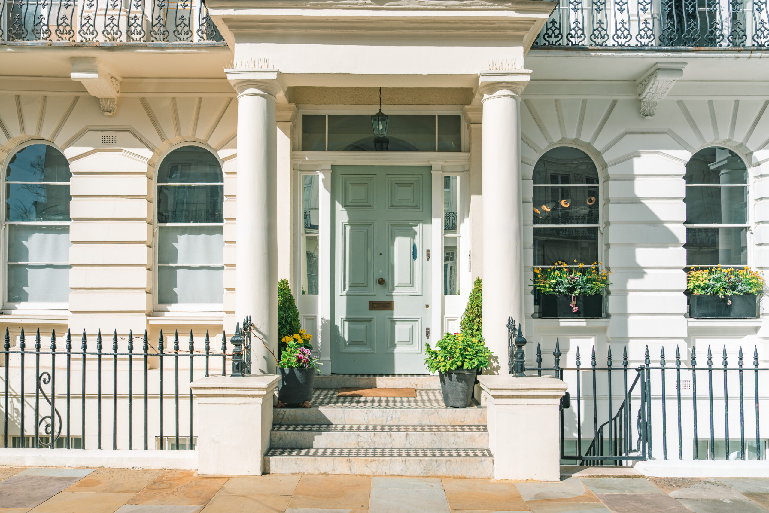 Preserving London’s Architectural Legacy: Why Heritage Window Restoration Matters More Than Ever image