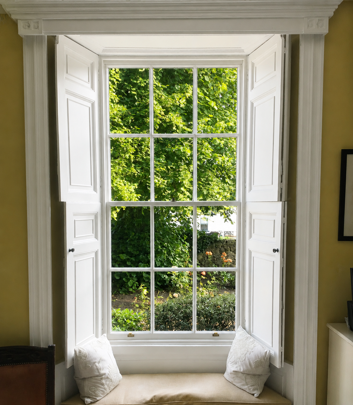 Keeping Heritage Homes Cool: Why Operational Sash Windows Matter for Summer Ventilation image